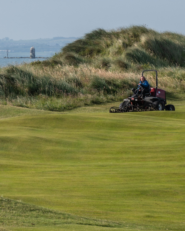 Carr_Golf_Maintenance_Homepage_Carousel Header 2_Links golf course maintenance